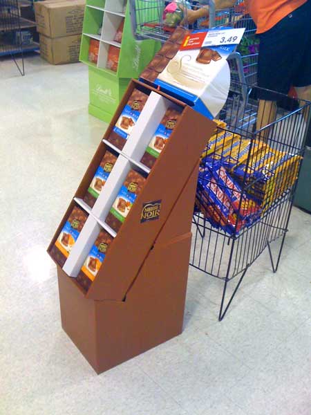 Nestle Noir Milk floor - Colin Finkle Portfolio - In Store Blitz