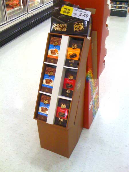 Nestle Noir Milk floor 2 - Colin Finkle Portfolio - In Store Blitz